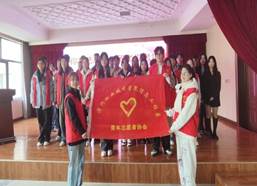 图示, 示意图
中度可信度描述已自动生成:ver1