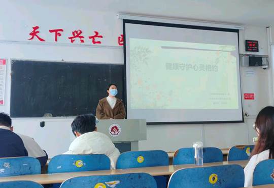 图示, 示意图
中度可信度描述已自动生成:ver1